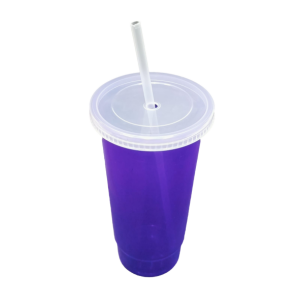 Vaso de color morado de 600 ml incluye tapa y popote